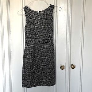 Banana Republic petite tweed dress with pockets and removable waist belt